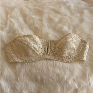 Intamately Free People creme lace bra 32B